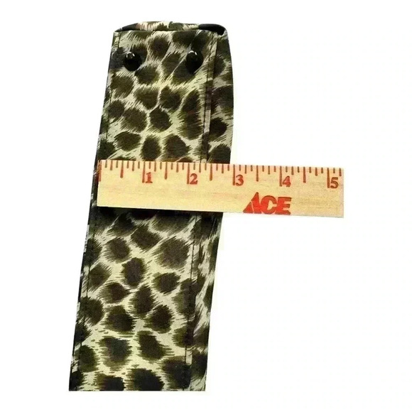 Frankie & Johnnie Animal Print Shoulder Bag - Picture 7 of 8